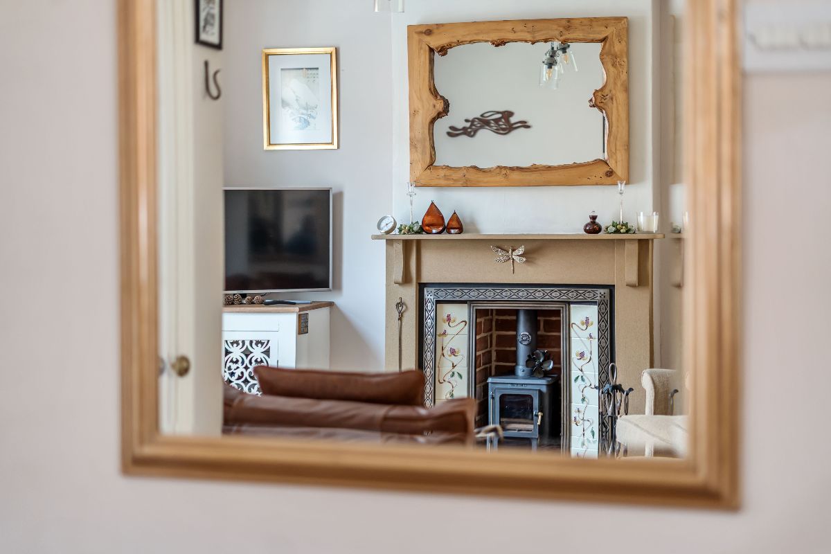 2 bed end of terrace house for sale in Riverside, Salisbury 4