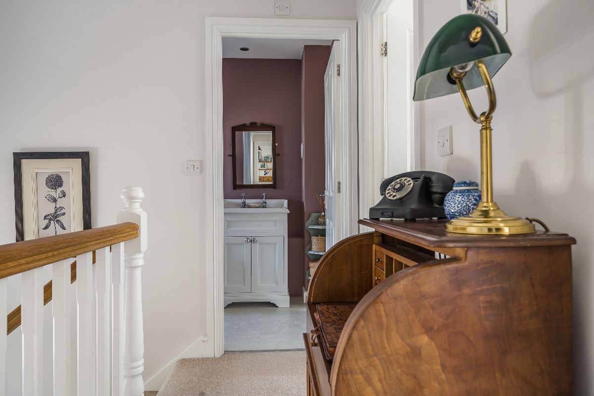 3 bed terraced house for sale in Florence Court, Salisbury 9