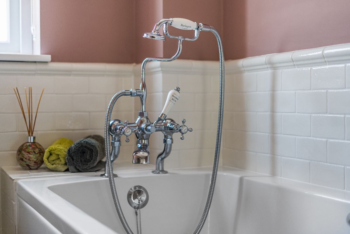 3 bed terraced house for sale in Florence Court, Salisbury 12