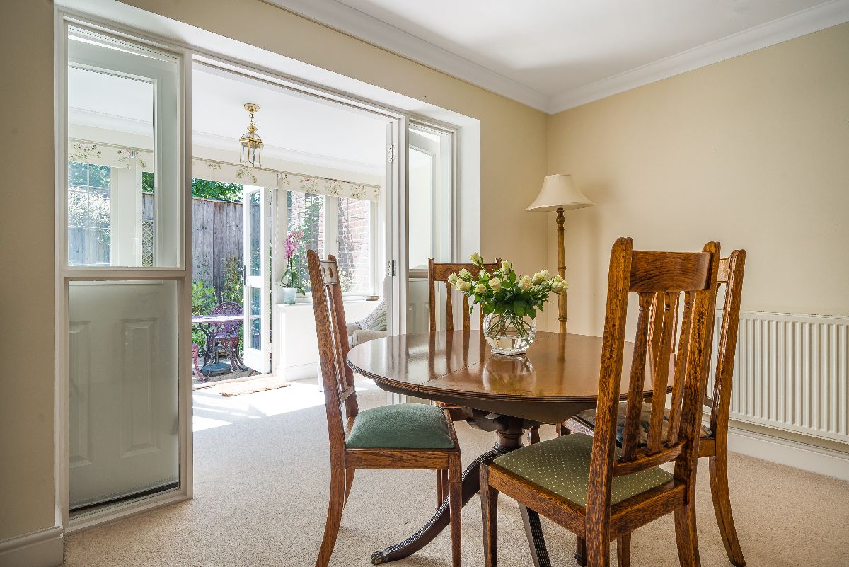 3 bed terraced house for sale in Florence Court, Salisbury 8