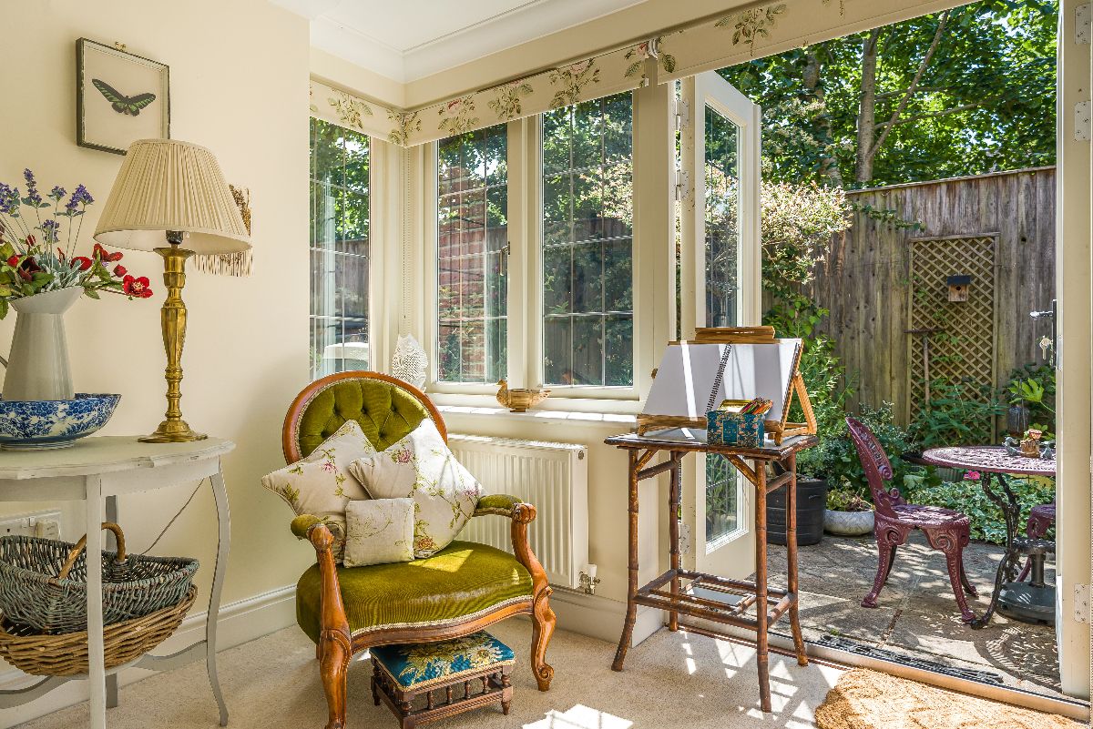 3 bed terraced house for sale in Florence Court, Salisbury 7