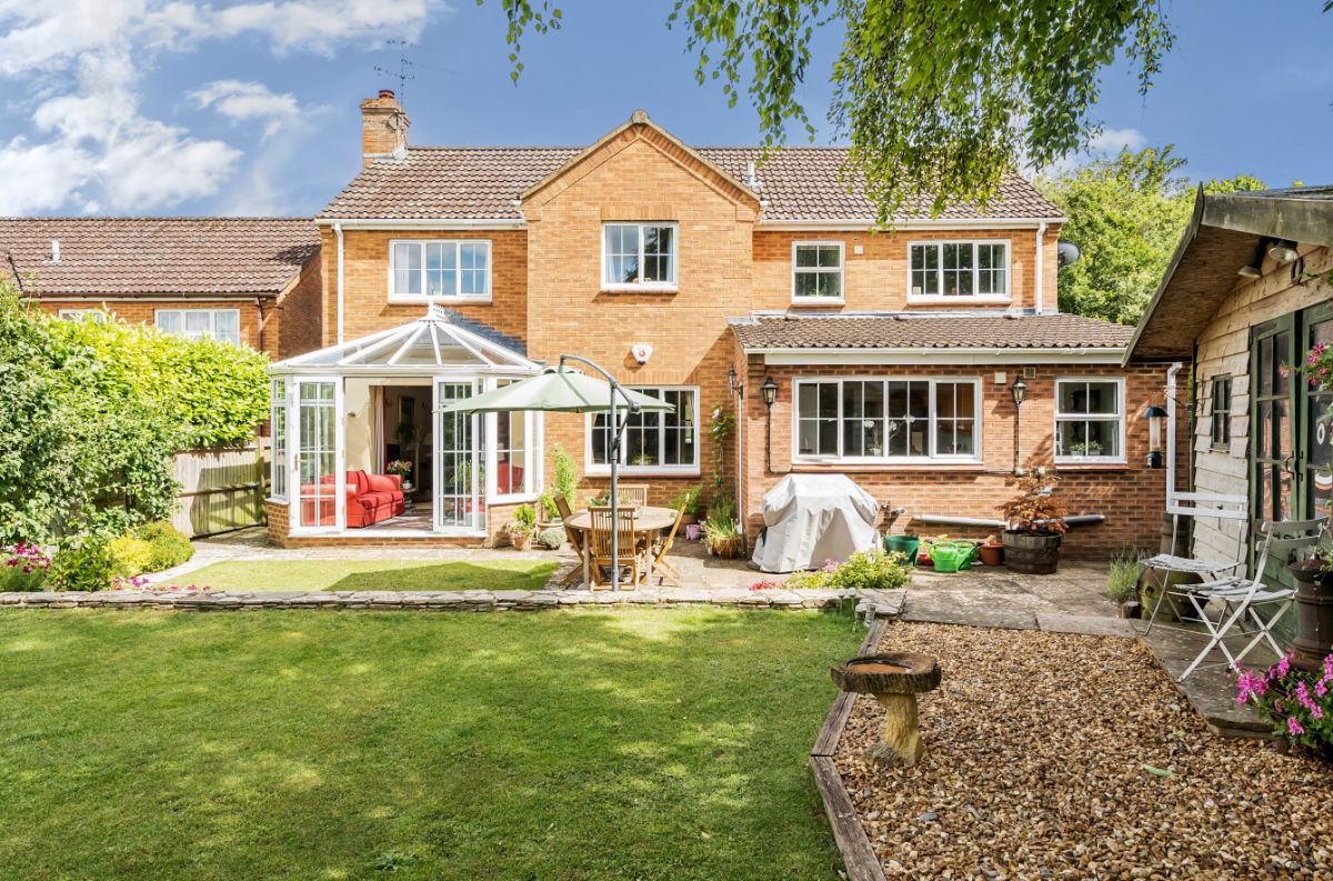 5 bed detached house for sale in Merrifield Road, Salisbury 23