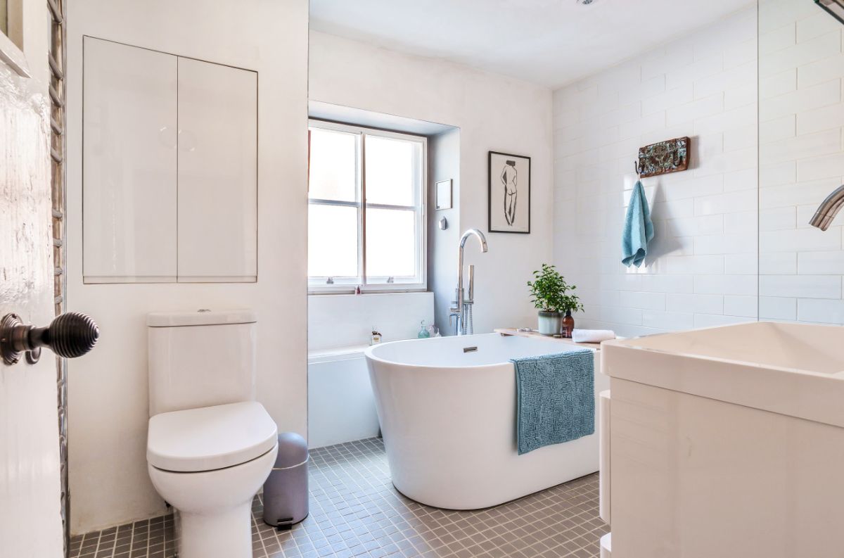 4 bed character property for sale in Wilton, Salisbury 13