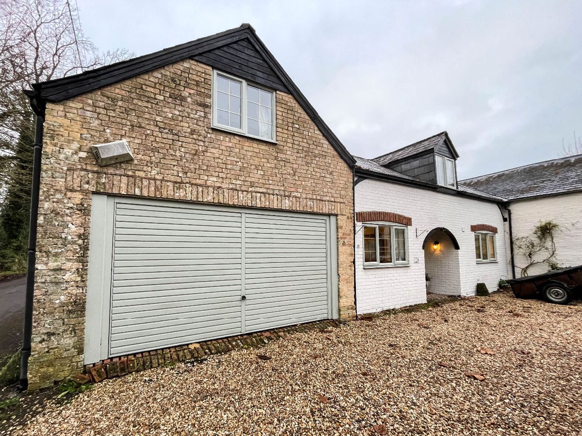5 bed detached house for sale in Heytesbury, Warminster  - Property Image 26