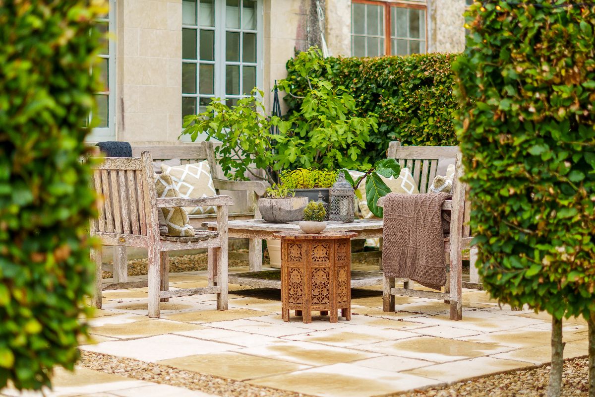 2 bed character property for sale in Garden Cottages, Salisbury 3