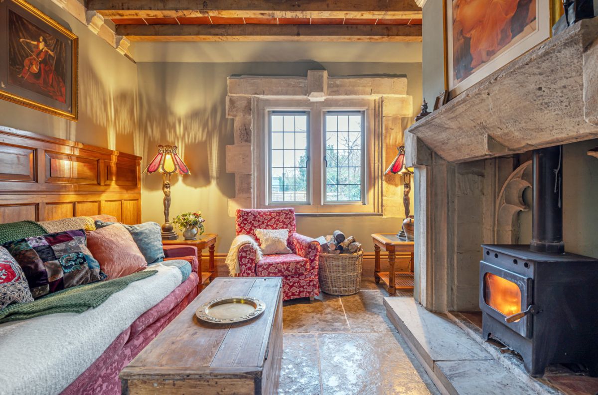 4 bed detached house for sale in Wylye Road, Hanging Langford 17