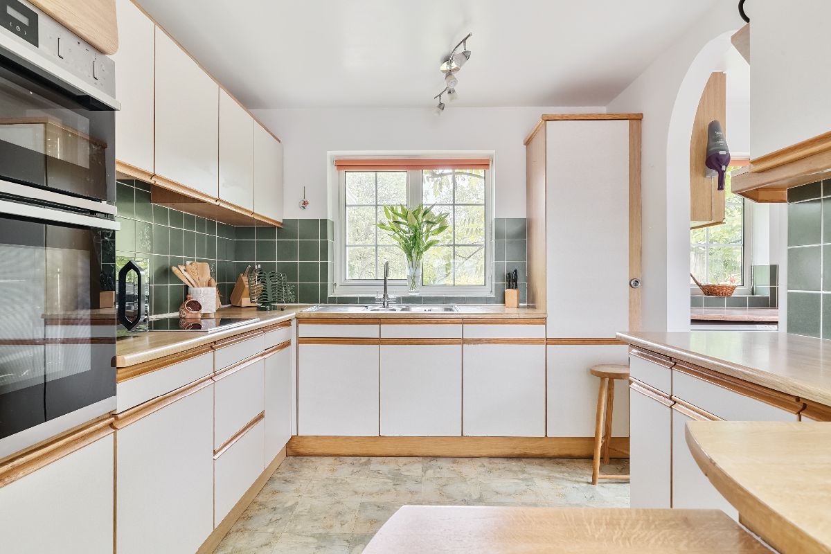 3 bed detached house for sale in Homington, Salisbury 5