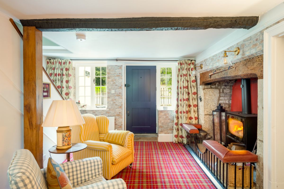 5 bed character property for sale in The Clock House 1