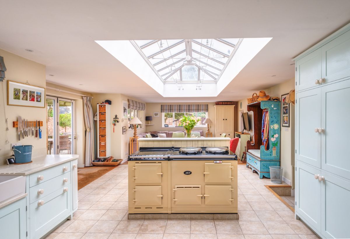 5 bed character property for sale in The Clock House  - Property Image 5