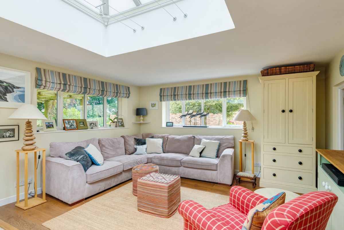 5 bed character property for sale in The Clock House  - Property Image 10