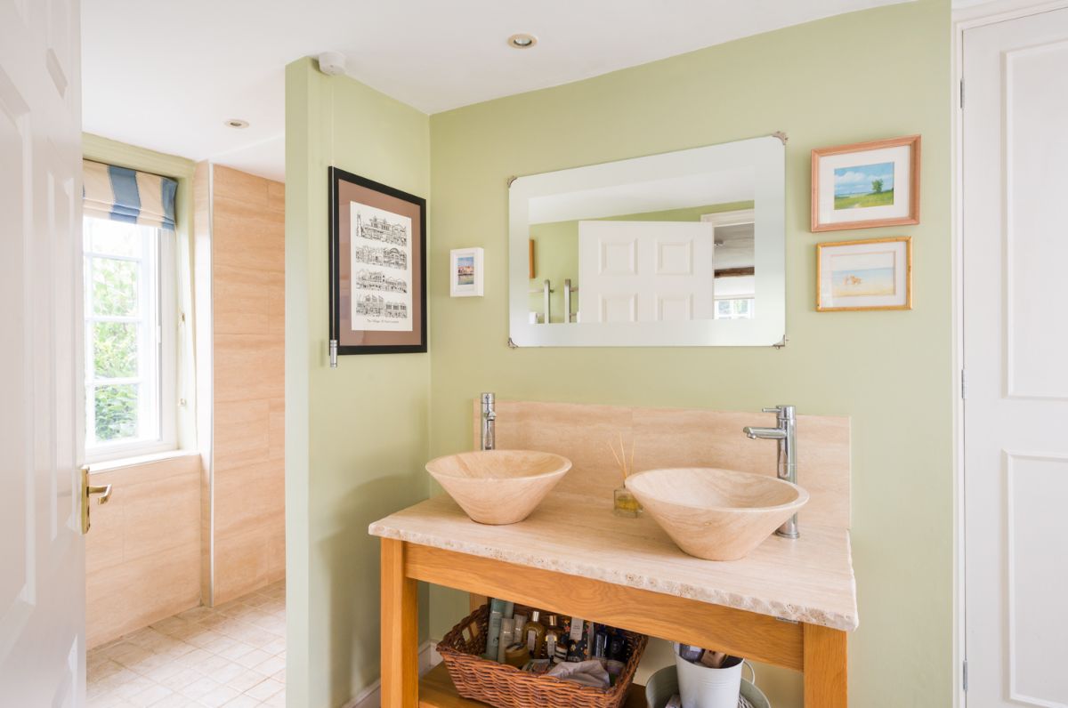 5 bed character property for sale in The Clock House  - Property Image 17