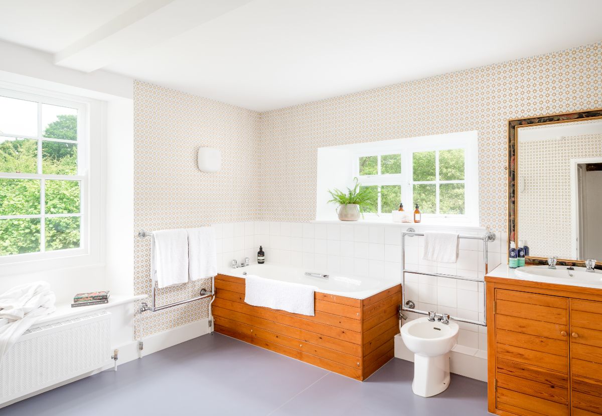 5 bed detached house for sale in Sutton Mandeville, Salisbury 11