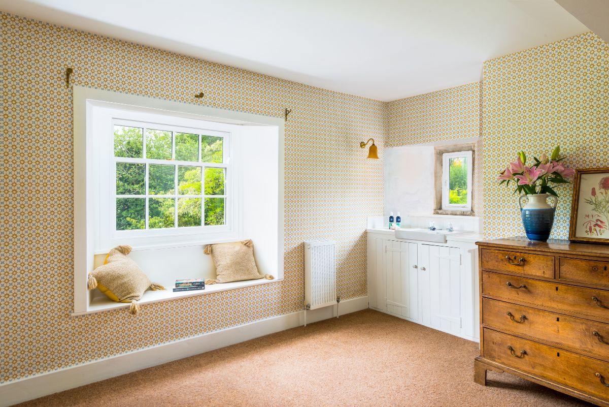 5 bed detached house for sale in Sutton Mandeville, Salisbury 7