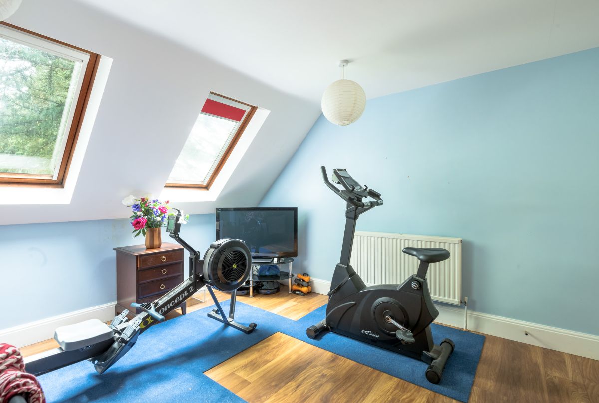 6 bed detached house for sale in Grange Lane, Warminster 11