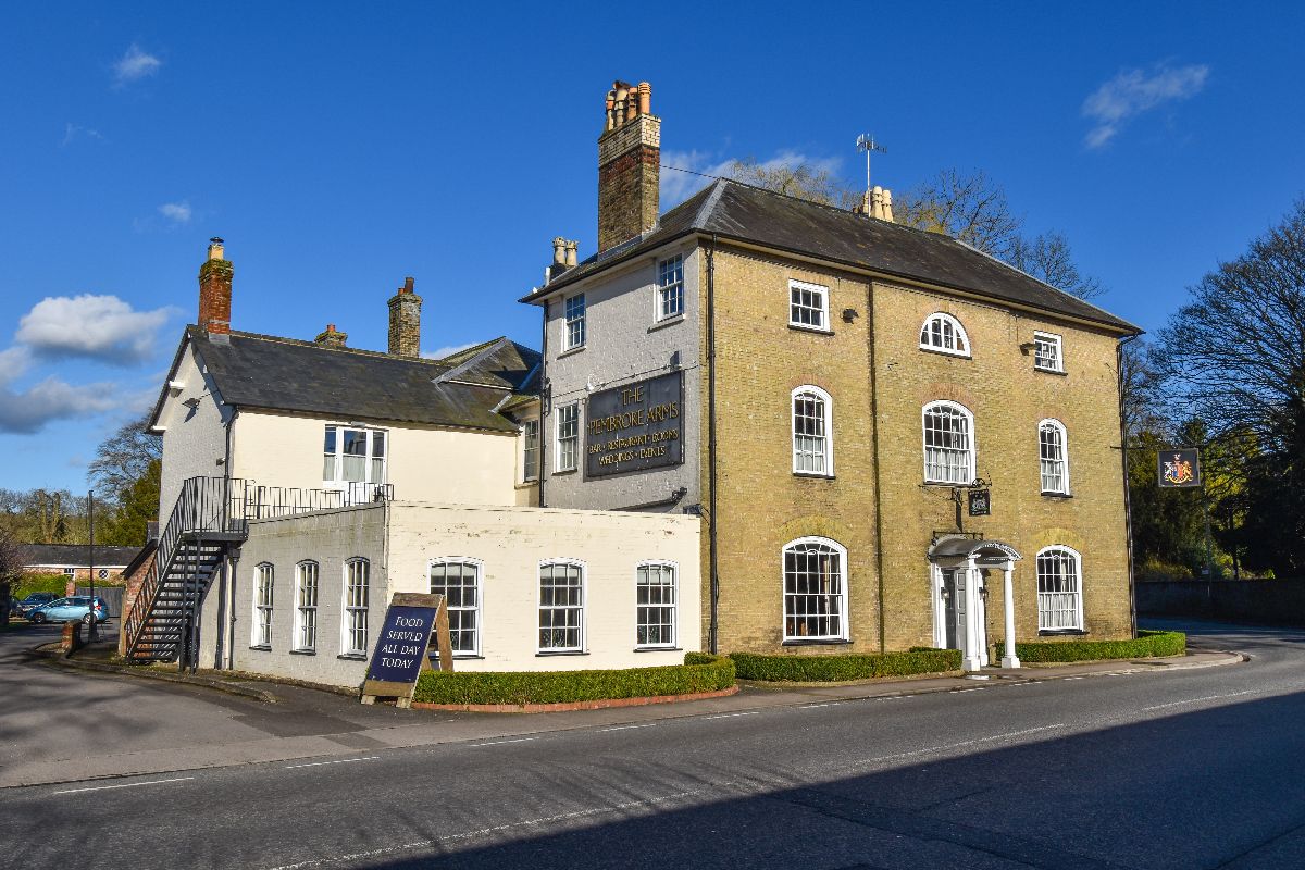 3 bed character property for sale in North Street, Salisbury  - Property Image 3