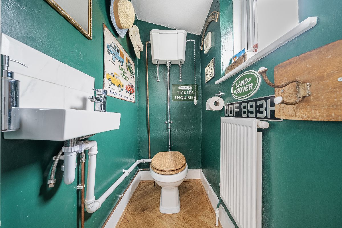 2 bed house for sale in North Street, Salisbury  - Property Image 6