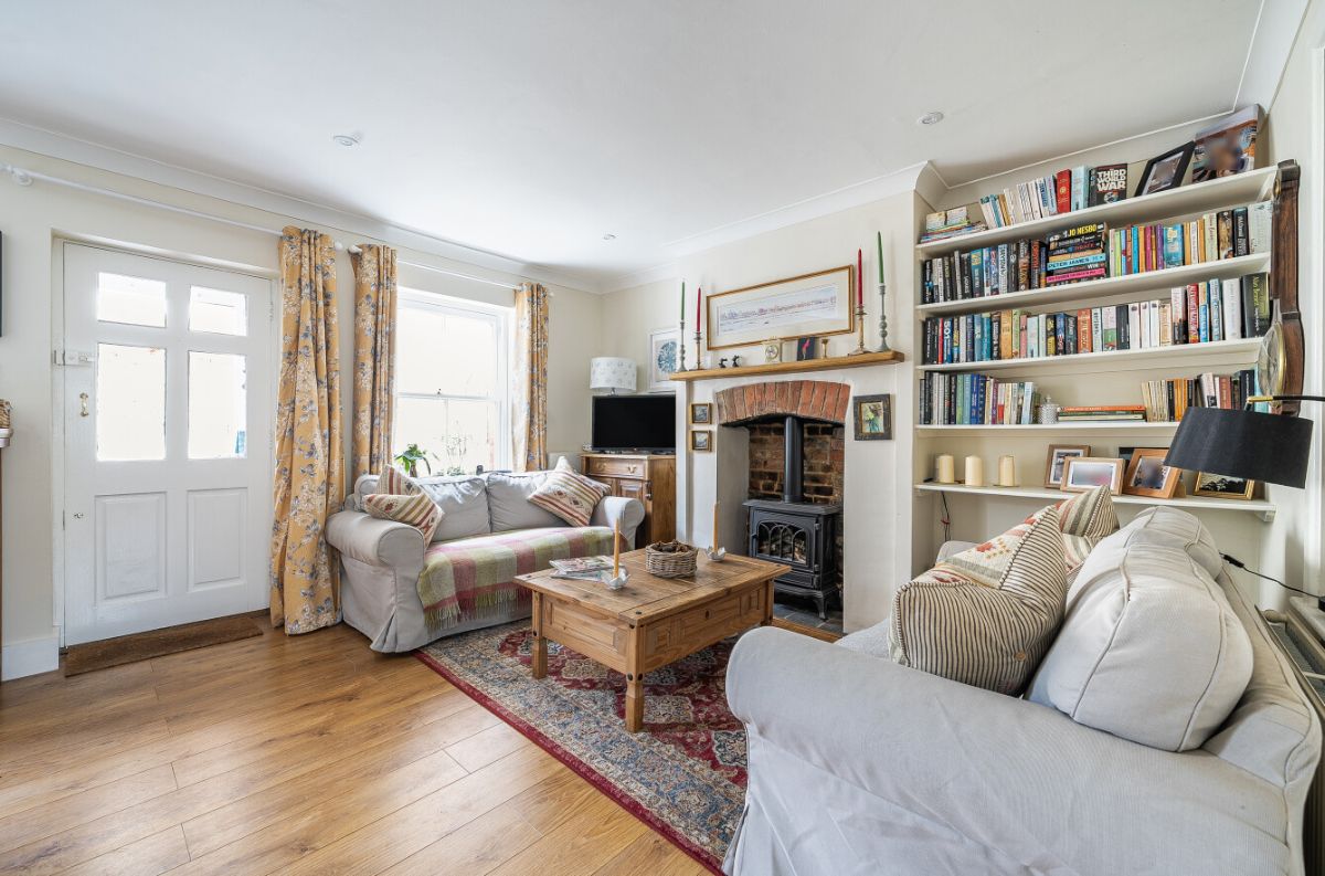 2 bed house for sale in North Street, Salisbury 9