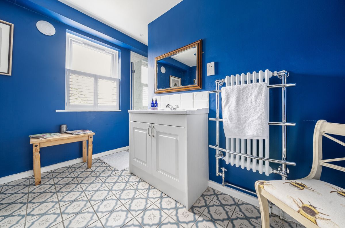 2 bed house for sale in North Street, Salisbury 13