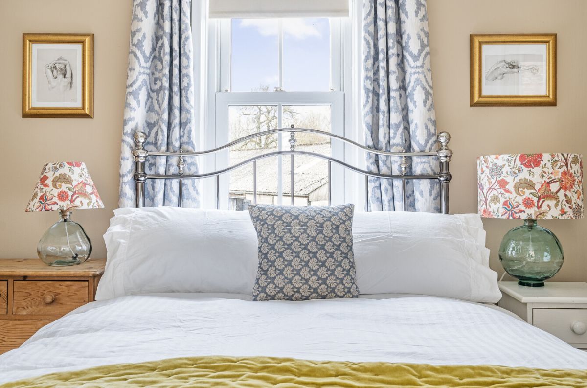 2 bed house for sale in North Street, Salisbury 11