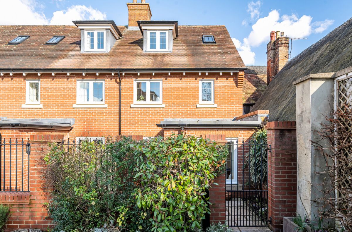 3 bed house for sale in Florence Mews, Salisbury 12