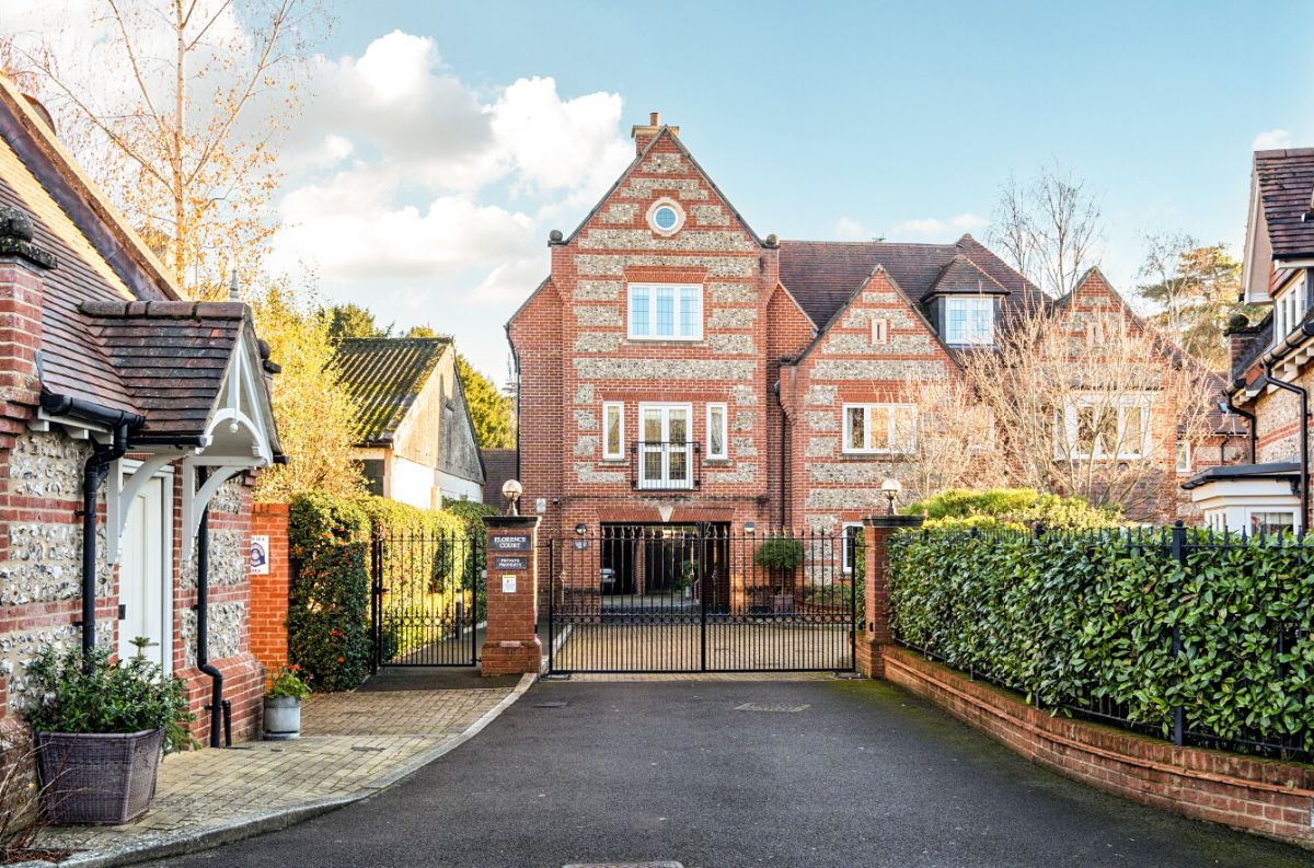 3 bed house for sale in Florence Mews, Salisbury 14