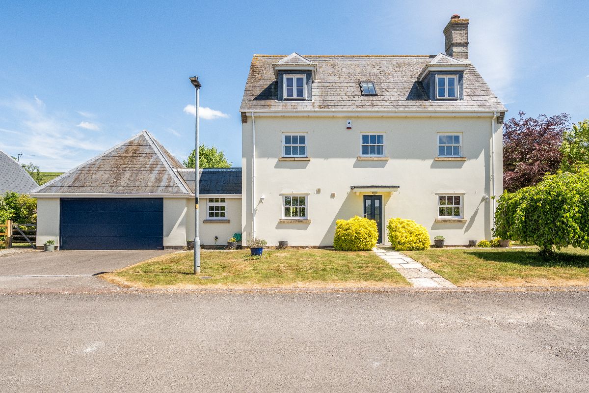 5 bed detached house for sale in Stoford, Salisbury, SP2