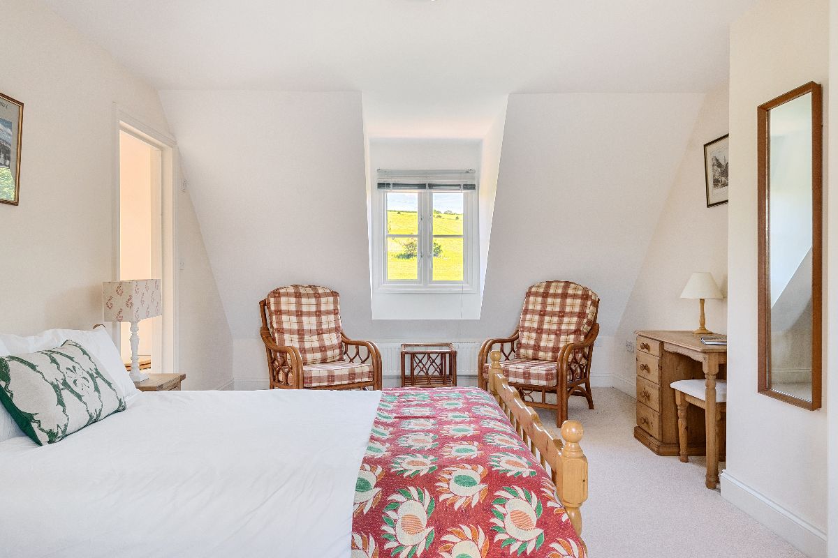 5 bed detached house for sale in Stoford, Salisbury  - Property Image 9