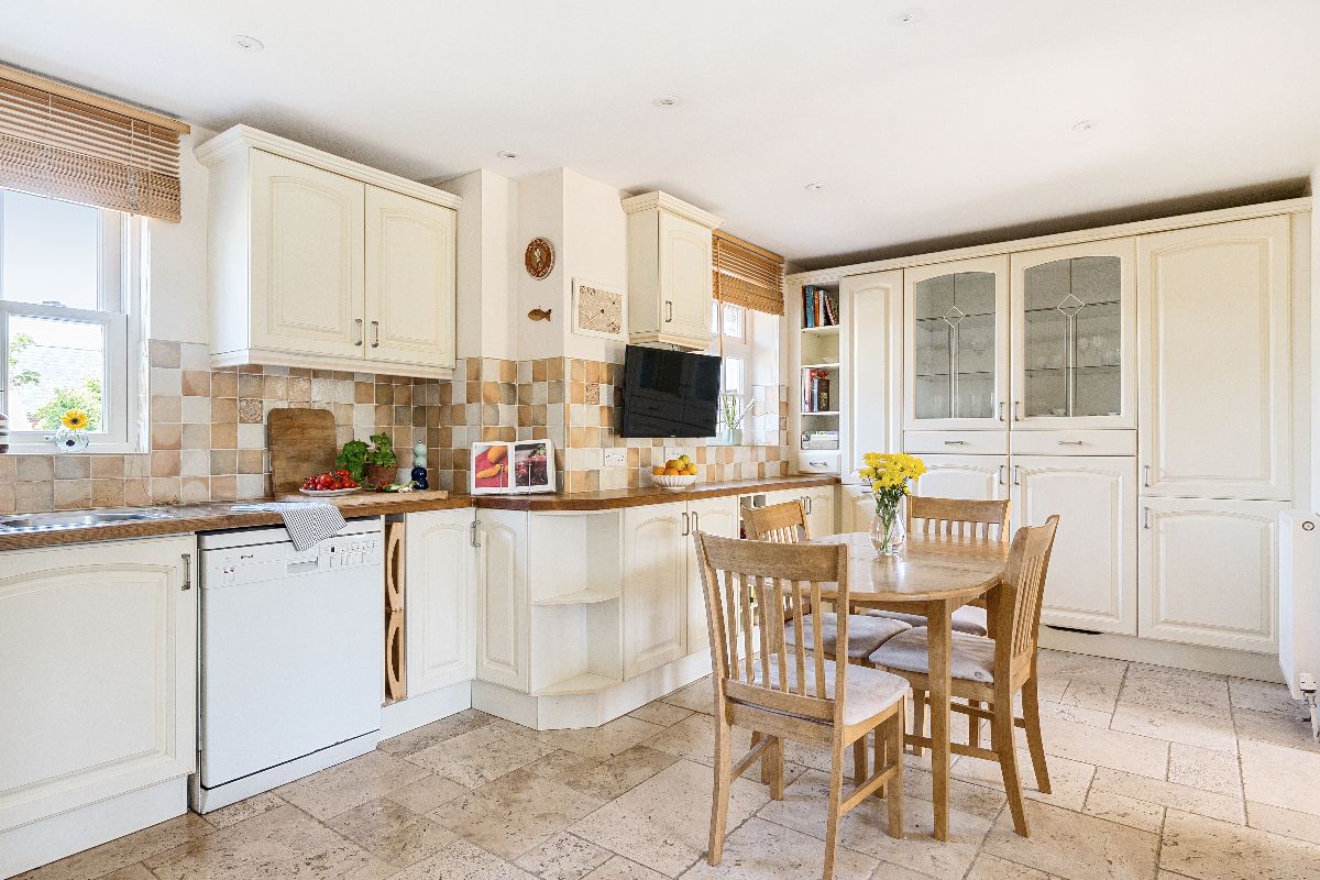 5 bed detached house for sale in Stoford, Salisbury  - Property Image 3