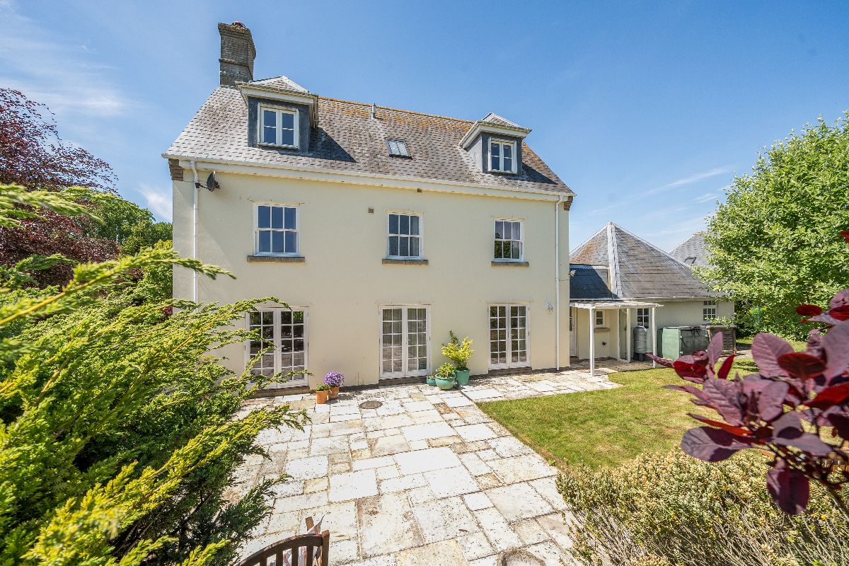 5 bed detached house for sale in Stoford, Salisbury  - Property Image 12