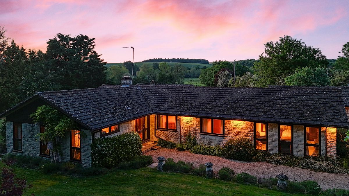 4 bed detached house for sale in Little Langford, Salisbury 19