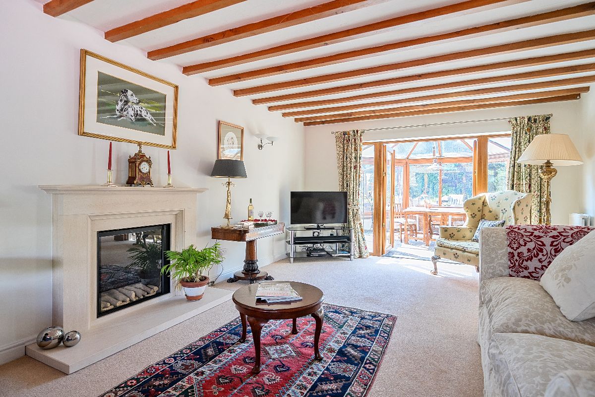 5 bed house for sale in Rock Lane, Warminster  - Property Image 4