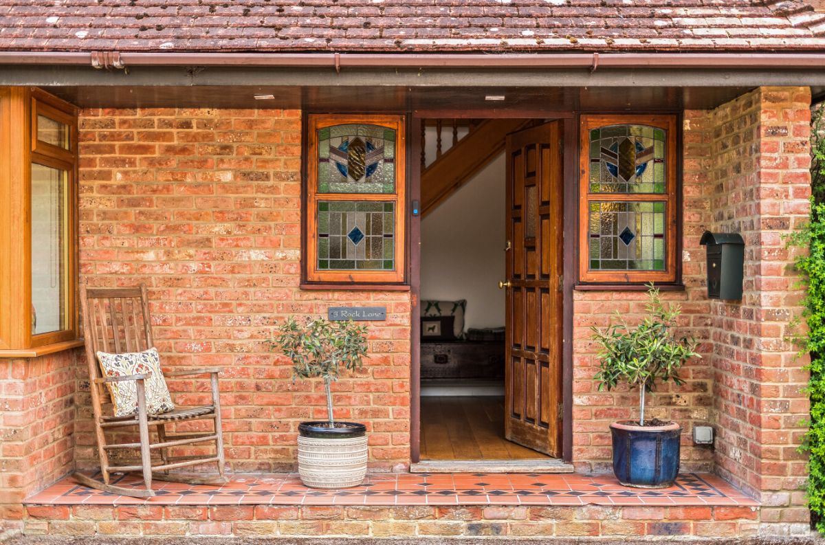 5 bed house for sale in Rock Lane, Warminster  - Property Image 3