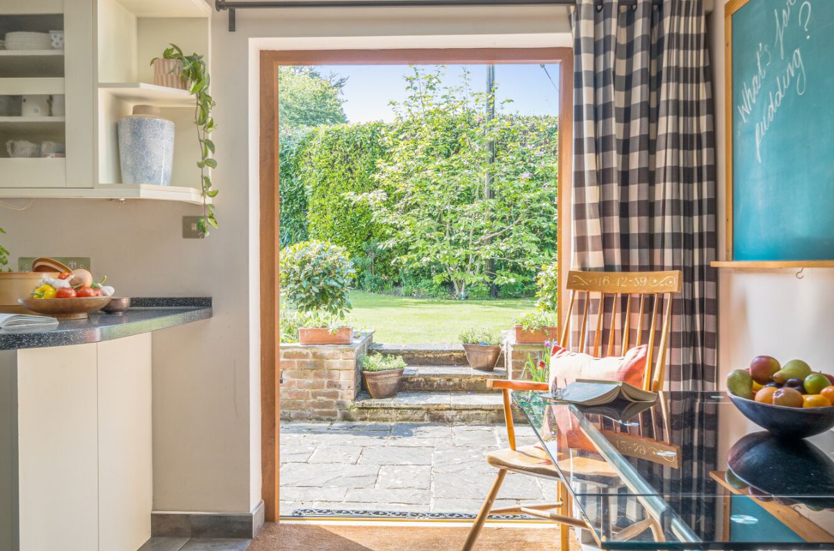 5 bed house for sale in Rock Lane, Warminster 13