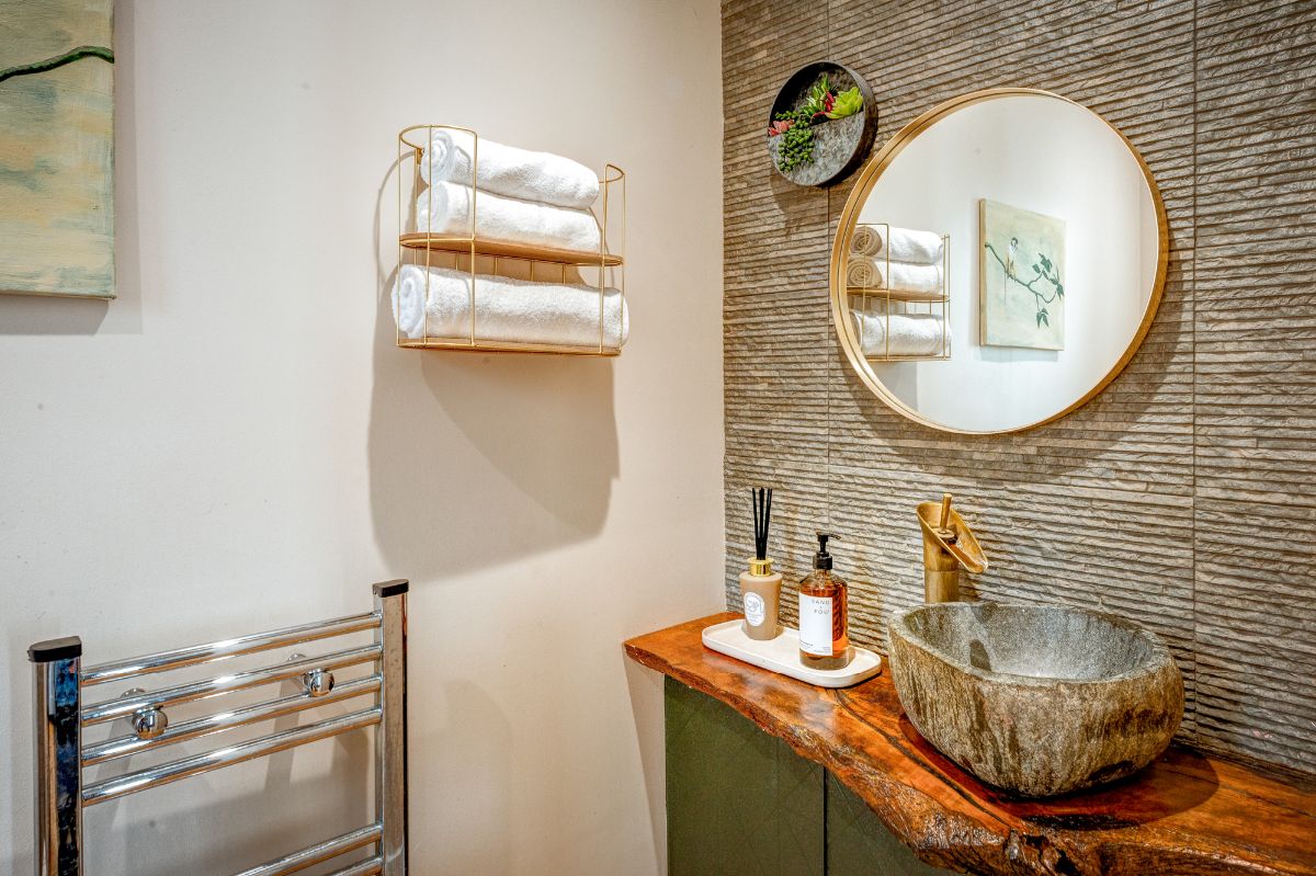 5 bed detached house for sale in Longhedge, Salisbury 5