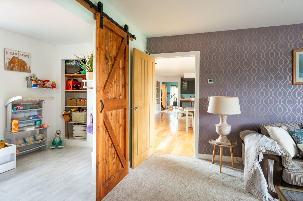 5 bed detached house for sale in Longhedge, Salisbury 9