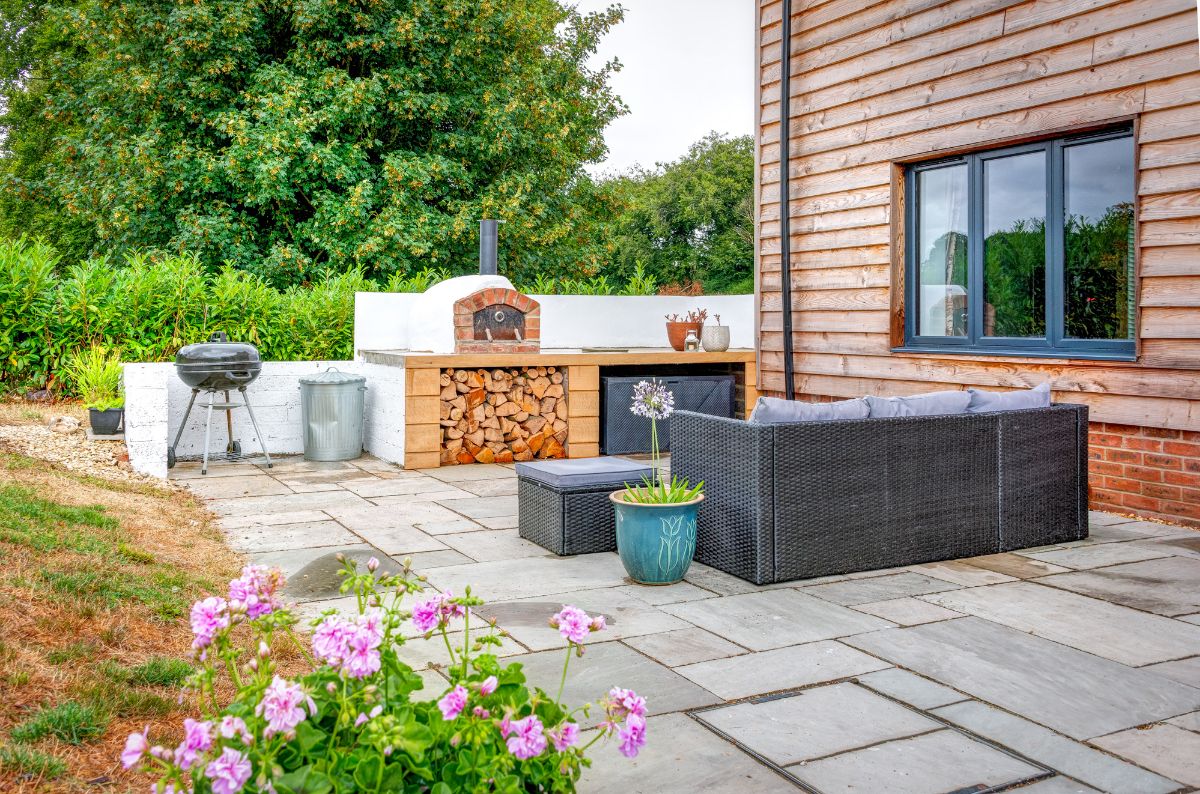 5 bed detached house for sale in Longhedge, Salisbury 23