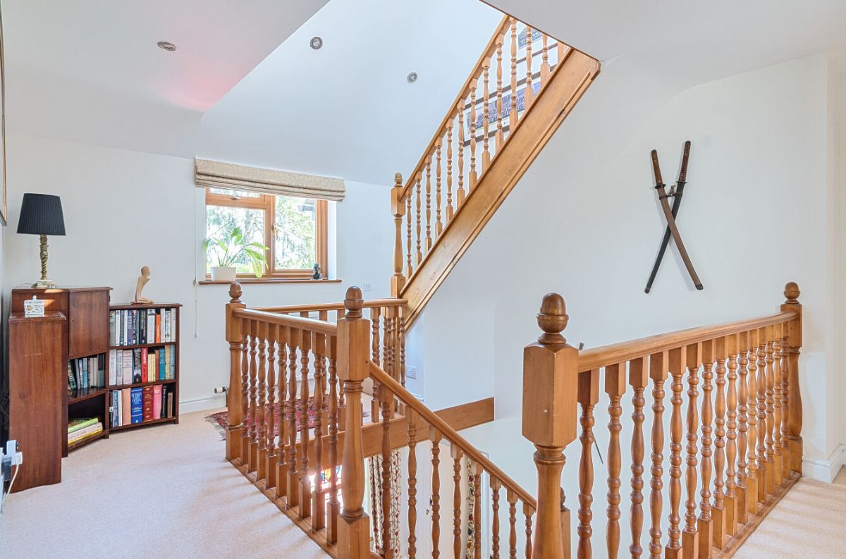 8 bed detached house for sale in Rock Lane, Warminster  - Property Image 8