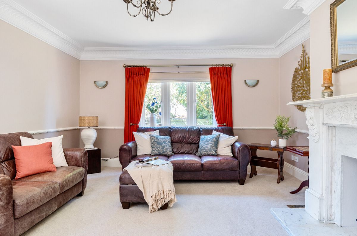 6 bed detached house for sale in Amesbury, Salisbury 8