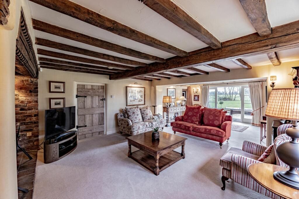 5 bed character property for sale in Bunbury, Tarporley  - Property Image 9