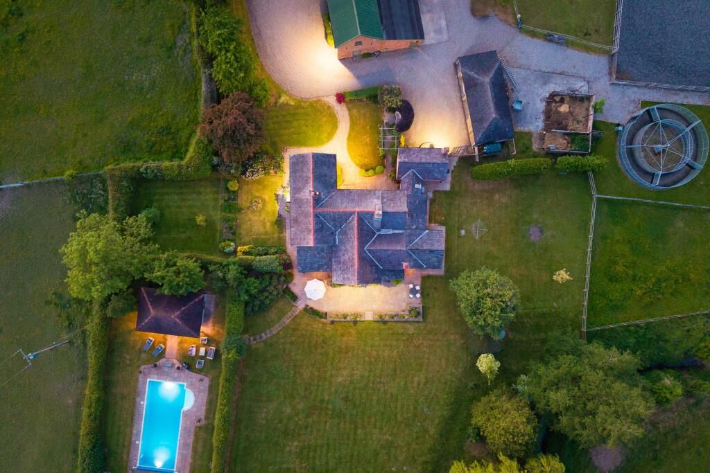 5 bed character property for sale in Bunbury, Tarporley  - Property Image 23