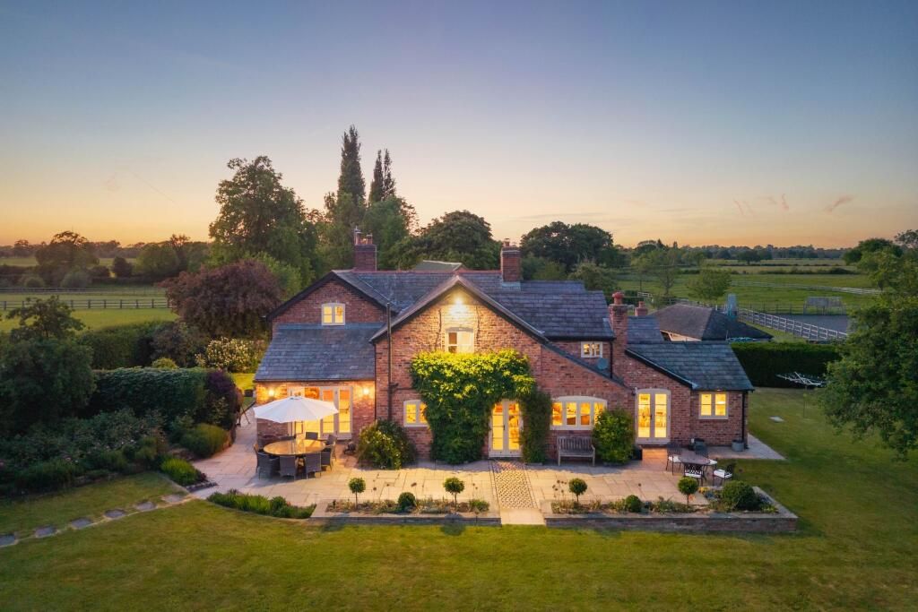 5 bed character property for sale in Woodworth Green Farm, Tarporley - Property Image 1