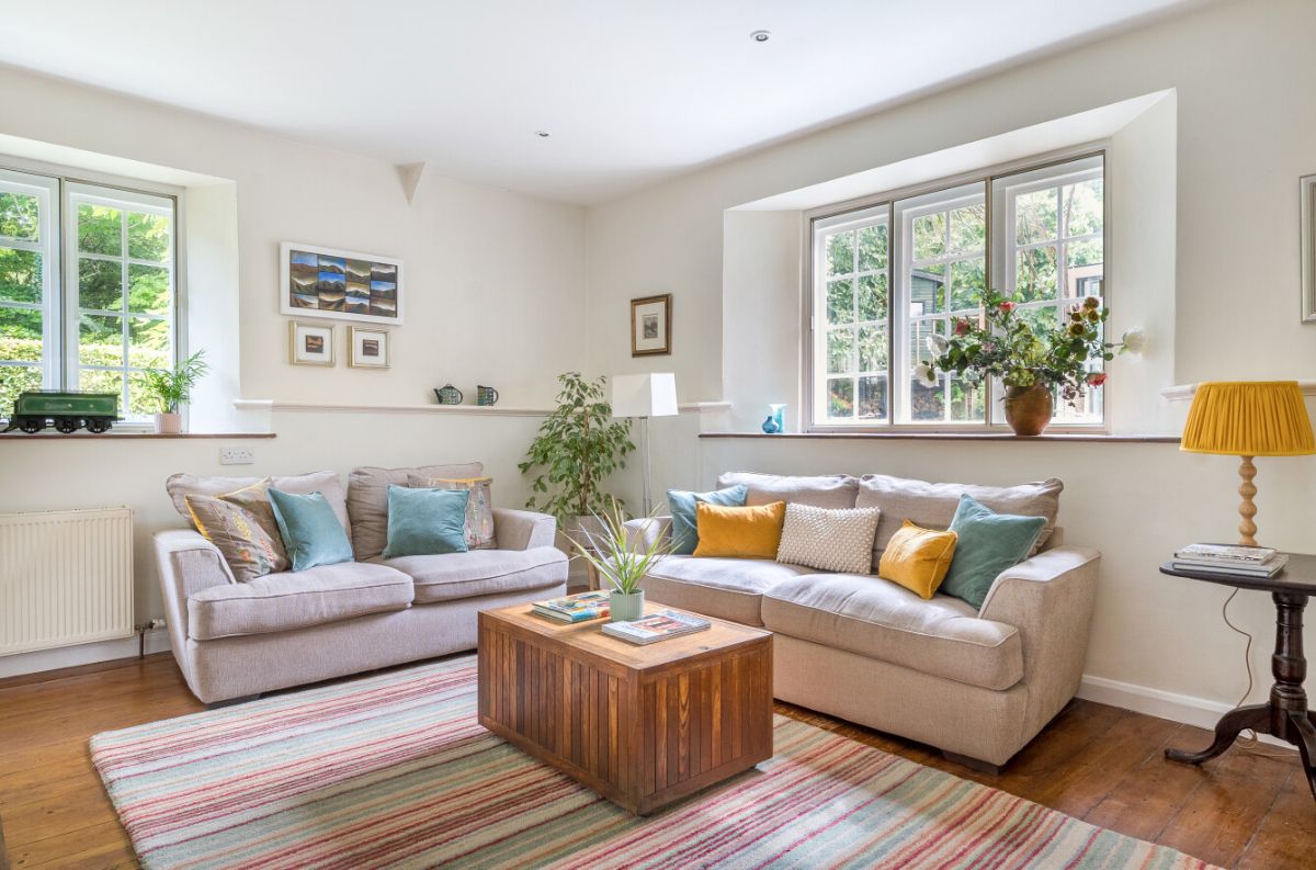 5 bed house for sale in Winterbourne Stoke, Salisbury  - Property Image 4