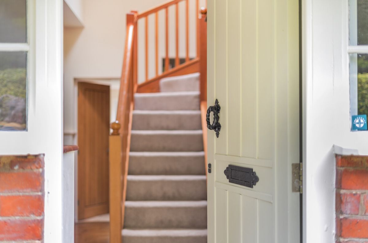 5 bed house for sale in Winterbourne Stoke, Salisbury  - Property Image 3
