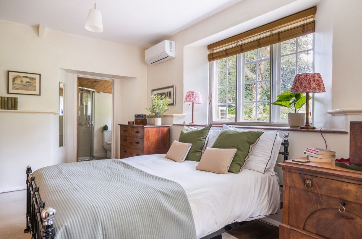 5 bed house for sale in Winterbourne Stoke, Salisbury  - Property Image 24