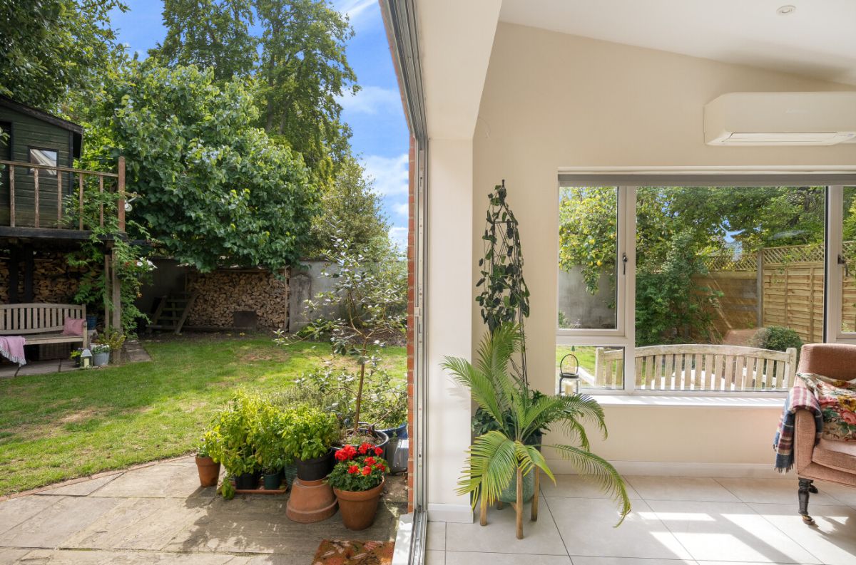 5 bed house for sale in Winterbourne Stoke, Salisbury  - Property Image 36