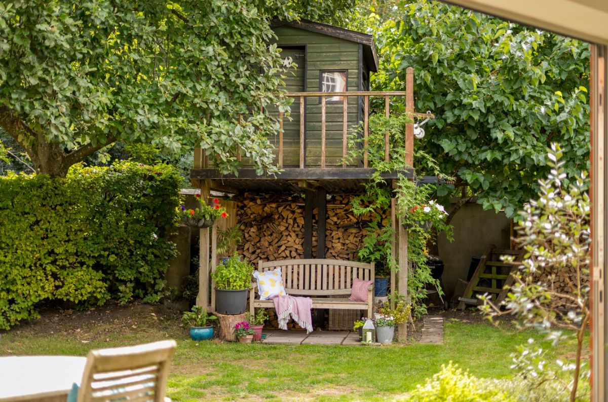 5 bed house for sale in Winterbourne Stoke, Salisbury  - Property Image 37