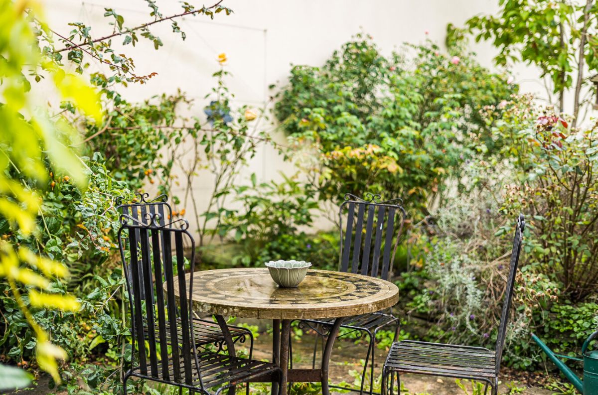 3 bed semi-detached house for sale in West Street, Salisbury 3