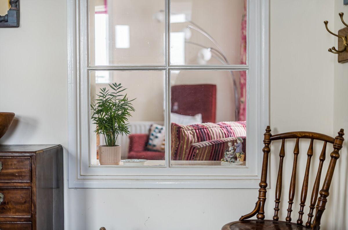 3 bed semi-detached house for sale in West Street, Salisbury 9