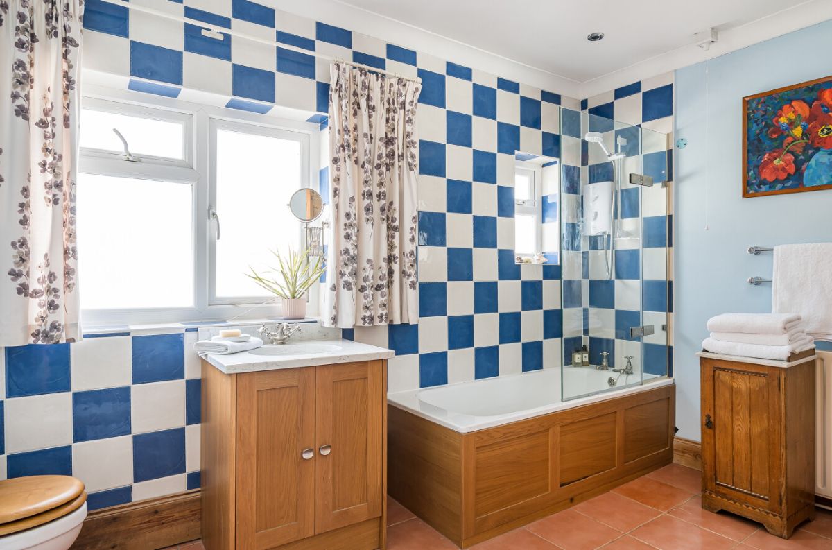 3 bed semi-detached house for sale in West Street, Salisbury 20