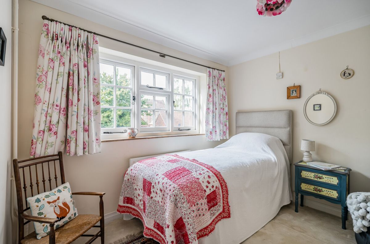 3 bed semi-detached house for sale in West Street, Salisbury 23